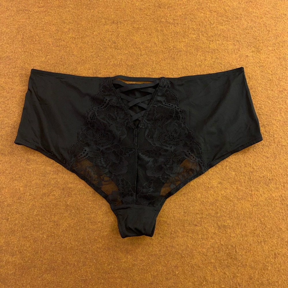 Cacique Womens Plus Size 22/24 Black Lace Lattice Back Cheeky Brief Panty NWT - Picture 3 of 7